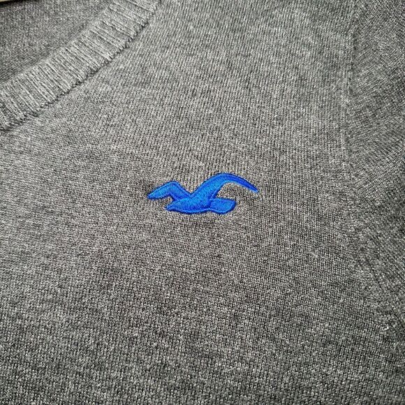 Hollister California Pullover Lightweight Sweatshirt Men Size Large Gray V Neck - Picture 3 of 4